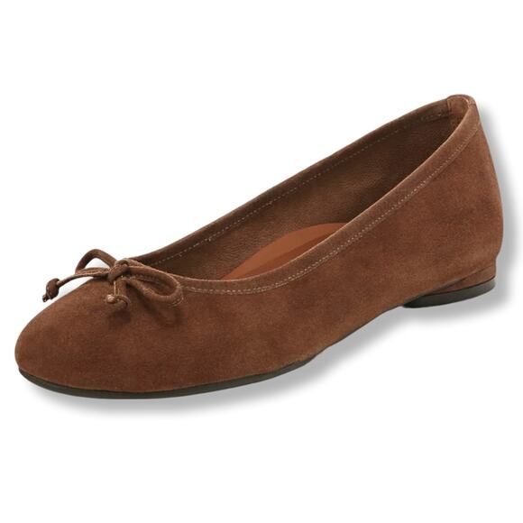 Vionic Brown Suede Leather Ballet Flat Shoe 9 9.5 Classic Preppy Neutral NEW - Picture 1 of 12